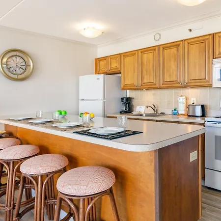 Ocean View Escape, Steps To Beach & Free Parking! Honolulu Exterior photo