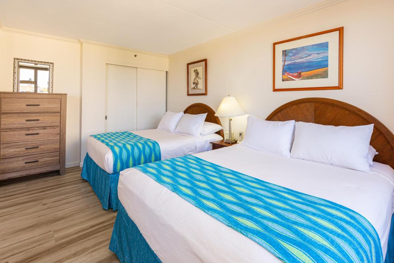 Apartment Ocean View Escape, Steps To & Free Parking!