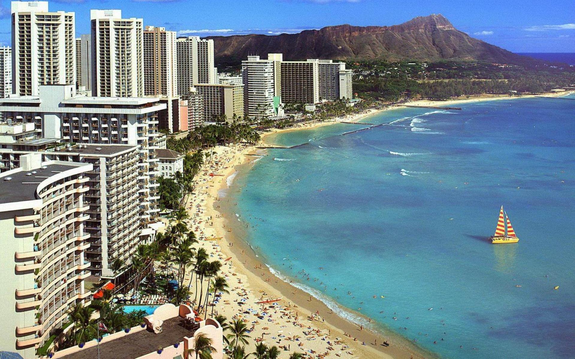 Ocean View Escape, Steps To & Free Parking! *